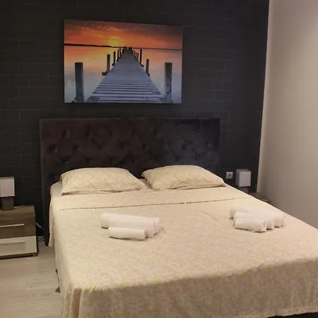Appartement Mia With Pool Near Medulin *